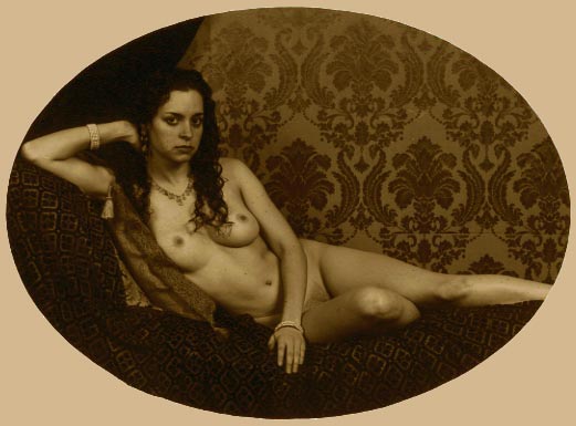 Leslie 10 Nude