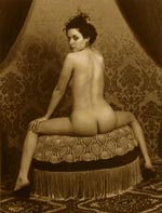 Dara 1 Nude